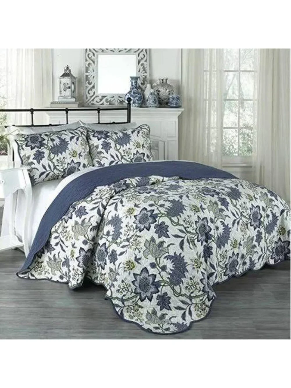 Traditions by Waverly Maldives Quilt Collection Queen